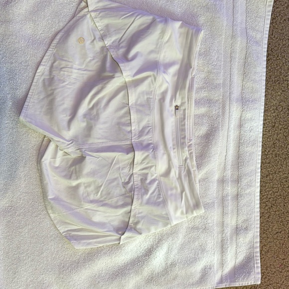 Size 10, white Lululemon shorts good condition - Picture 2 of 5